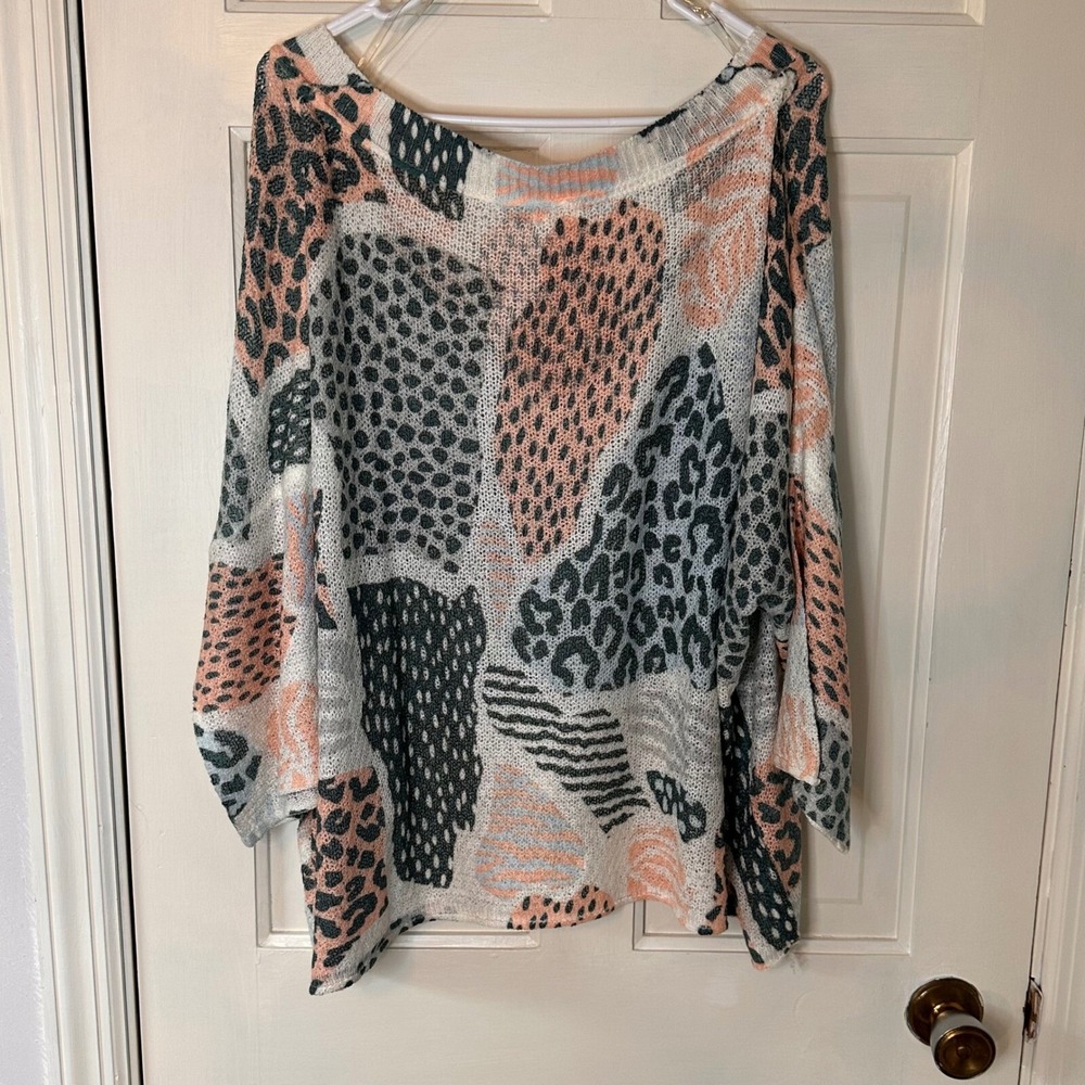 POL Animal Print Poncho Top Lightweight Knit Pullover Bohemian Women's Size L - Picture 2 of 9